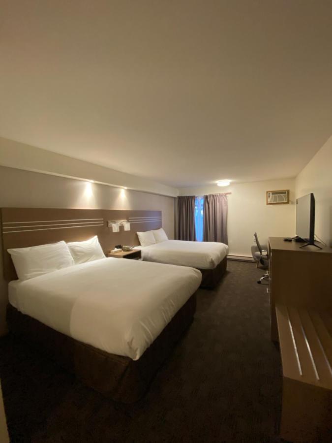 Chalet Continental Motel Valemount Exteriér fotografie